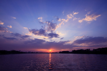 地球会如何灭亡？